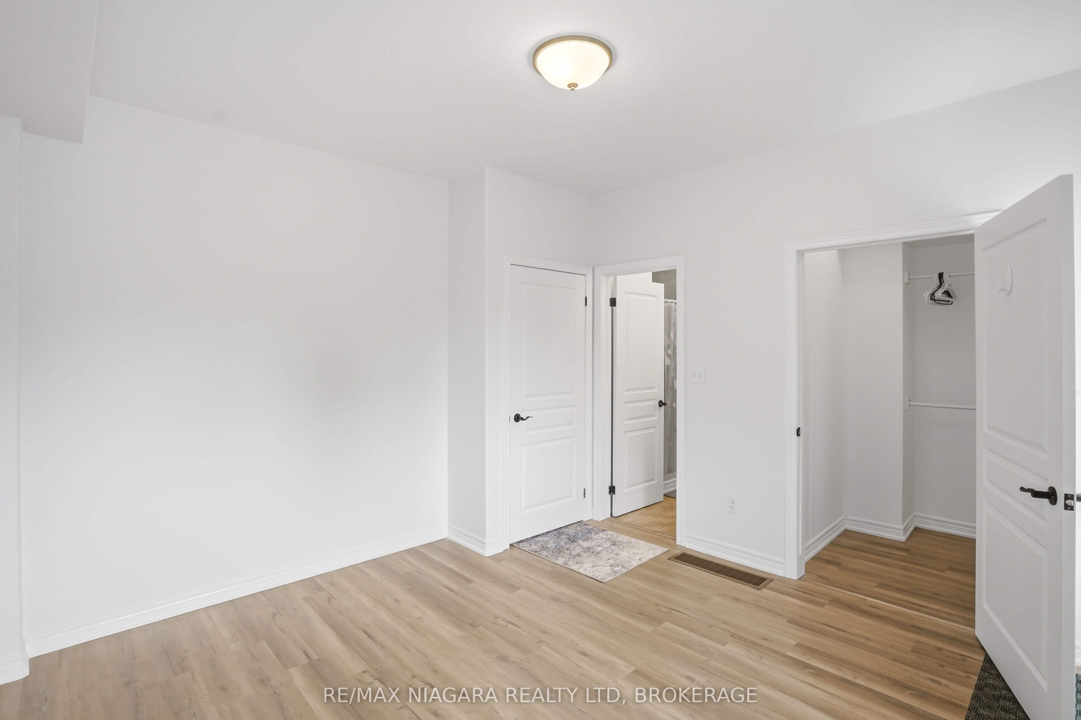 Additional image 6 of 104-6045 Dunn Street, Niagara Falls, ON, L2G 2P2