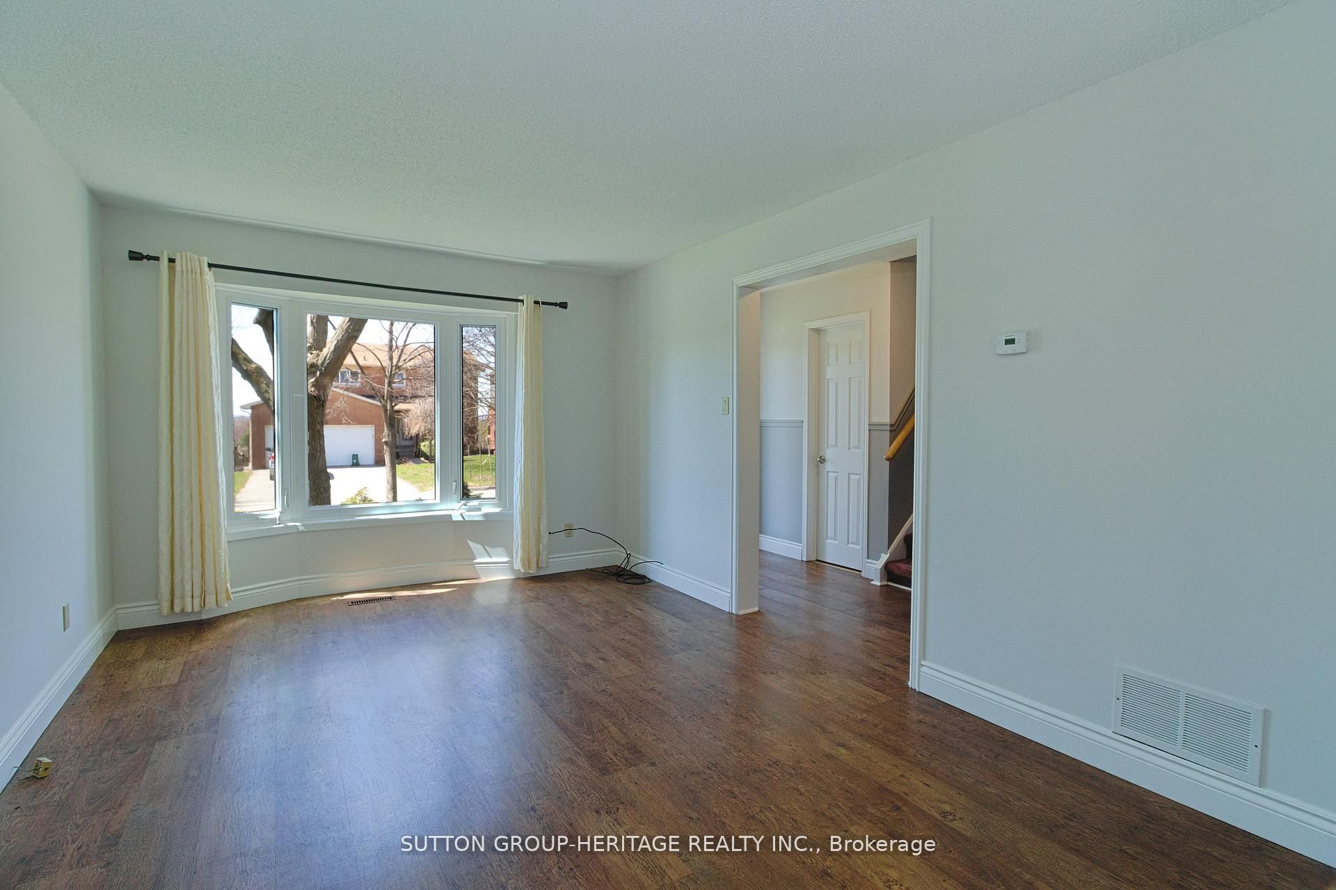 159 Melissa Crescent, Whitby, ON, L1N 8G6 photo 3