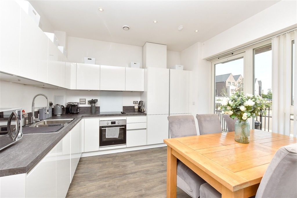 Additional image 3 of 2 bed flat for saleCorys Road, Rochester, Kent ME1