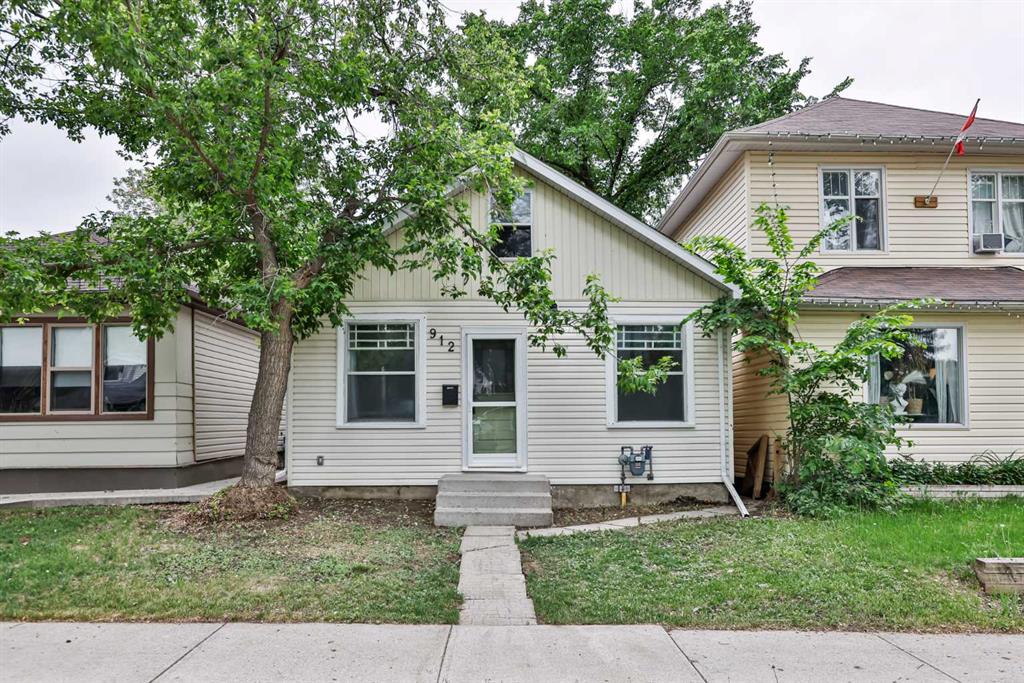 912 8 Street S, Lethbridge, AB, T1J 2K8
