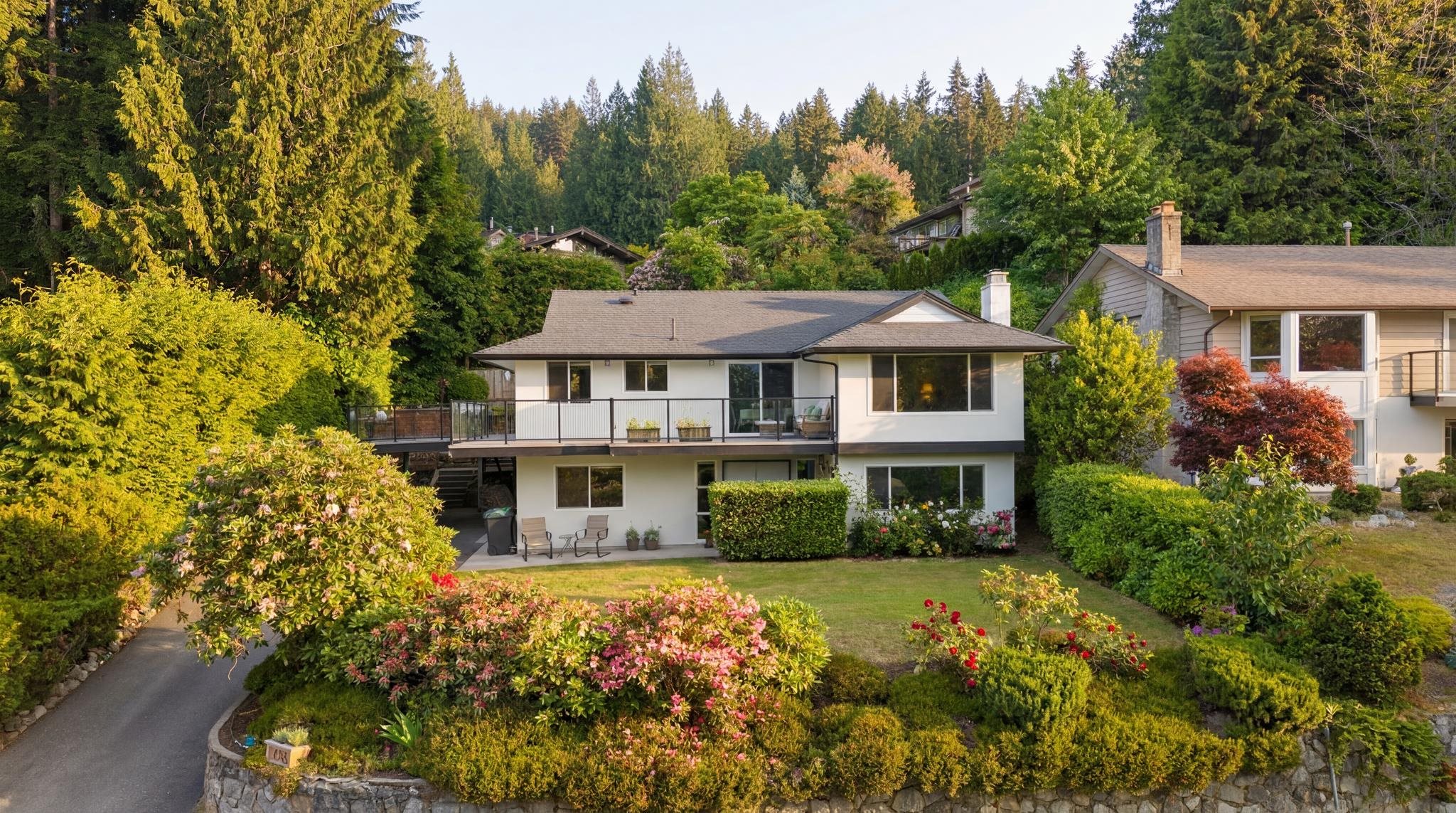 1438 Mcnair Drive, North Vancouver, BC, V7K 1X5