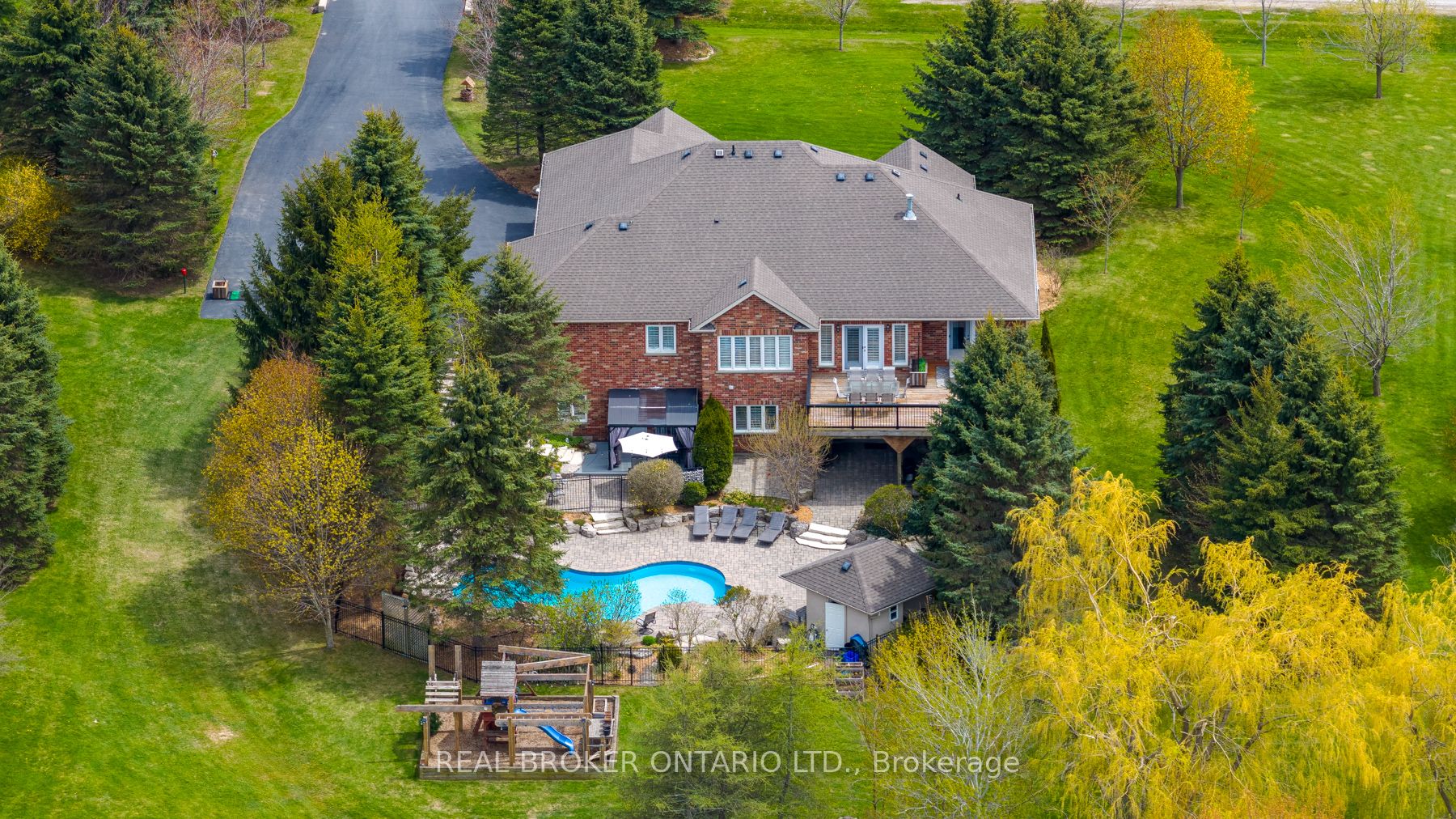 9 Allison Court, Halton Hills, ON, L7G 4S4