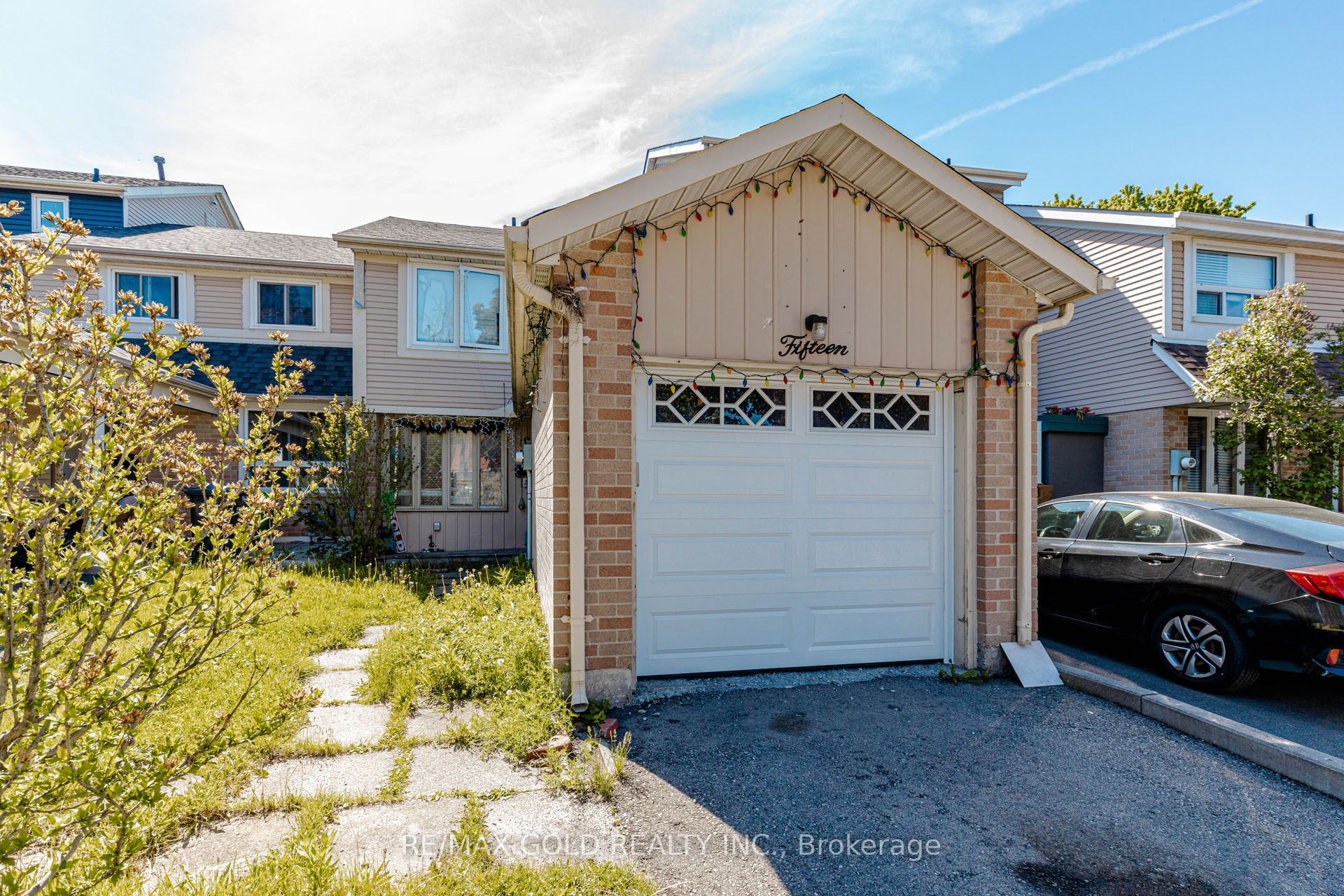15 Courtleigh Square, Brampton, ON, L6Z 1J2 photo 5
