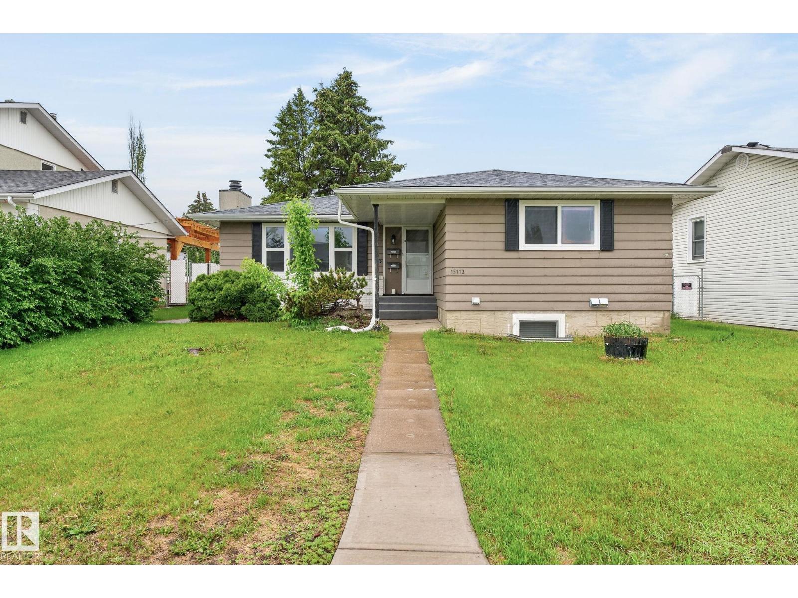 15112 80 Street NW, Edmonton, AB, T5C1M3