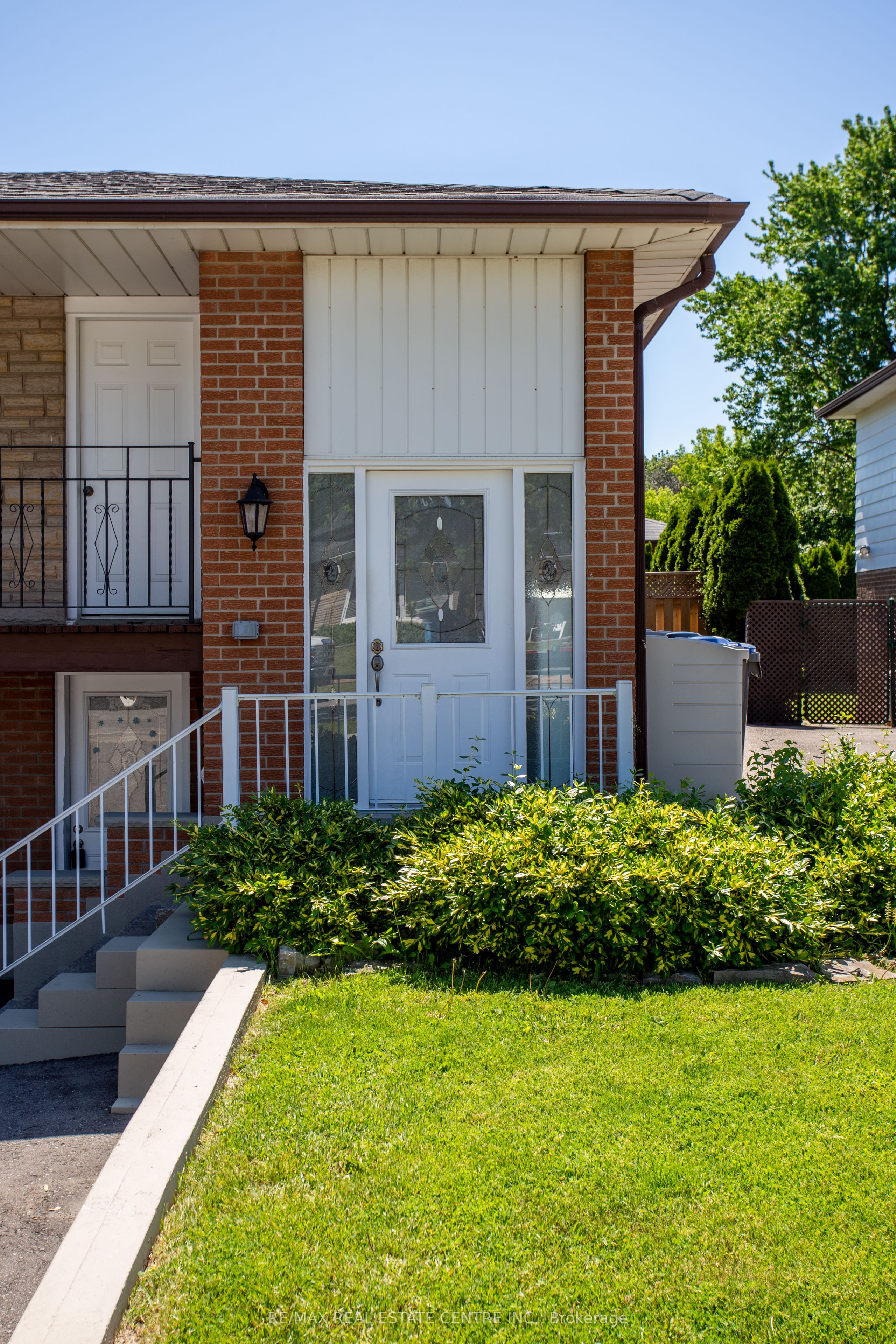 Additional image 2 of 3335 Homark Drive, Mississauga, ON, L4Y 2K5