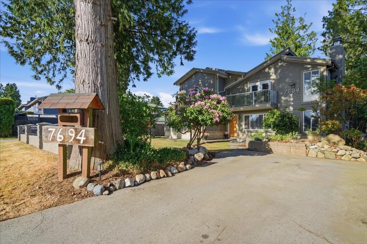 7694 Buller Avenue, Burnaby, BC, V5J 4S9