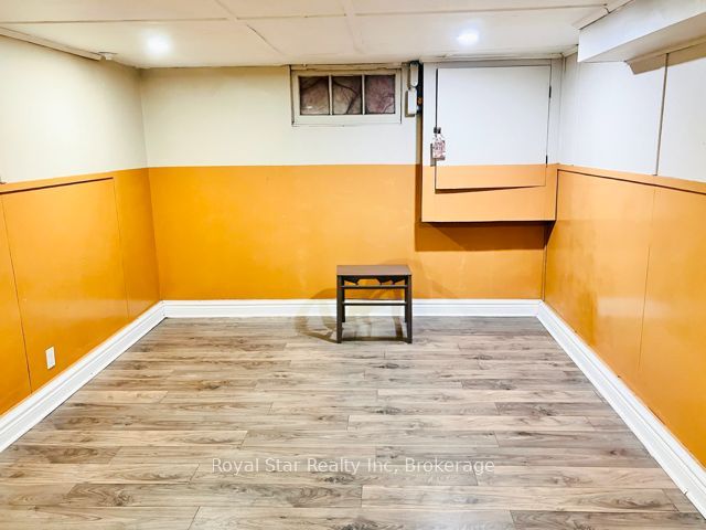 2139 Kingsway Drive, Kitchener, ON, N2C 1A1 photo 2
