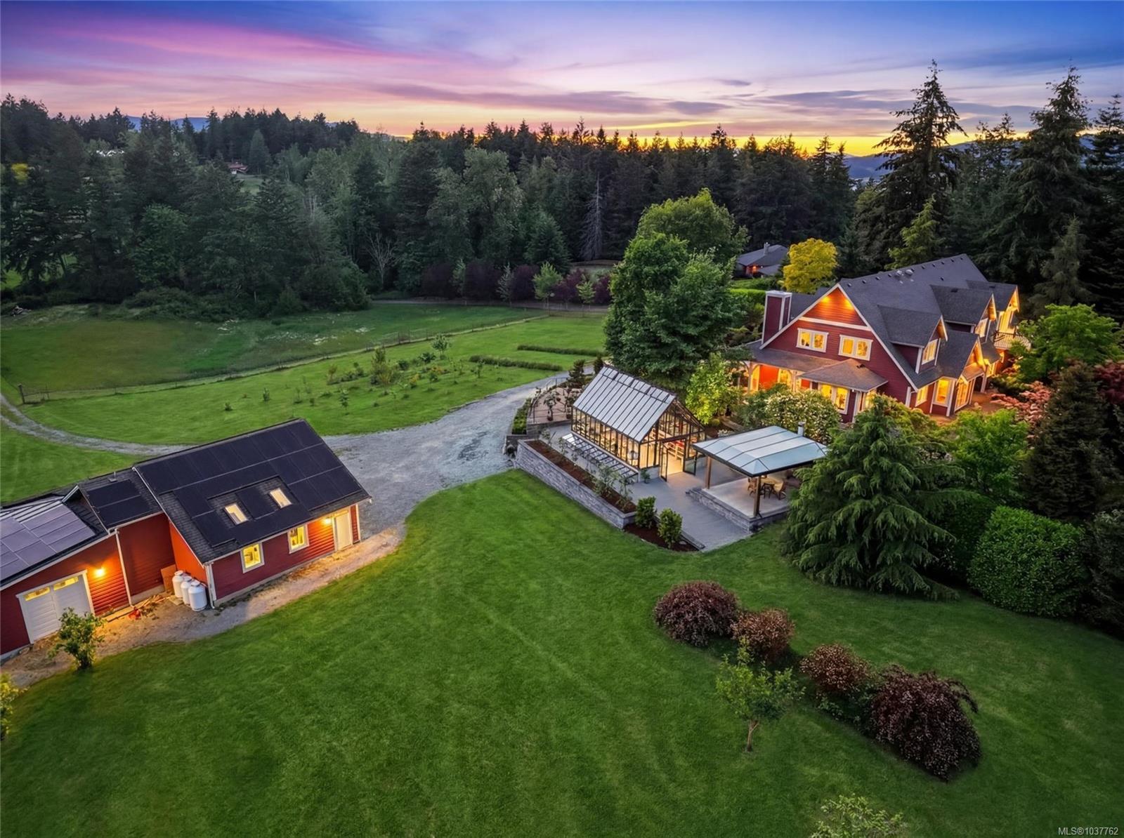 6429 Bryn Road, Central Saanich, BC, V8M 1X6
