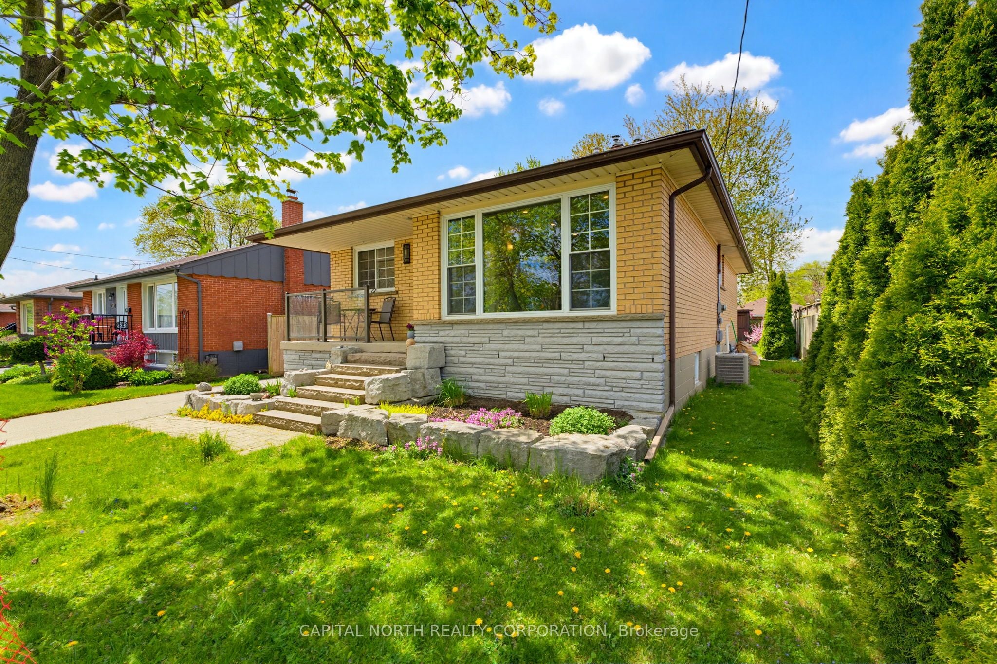 1284 Hertel Crescent, Burlington, ON, L7P 2S5 photo 4