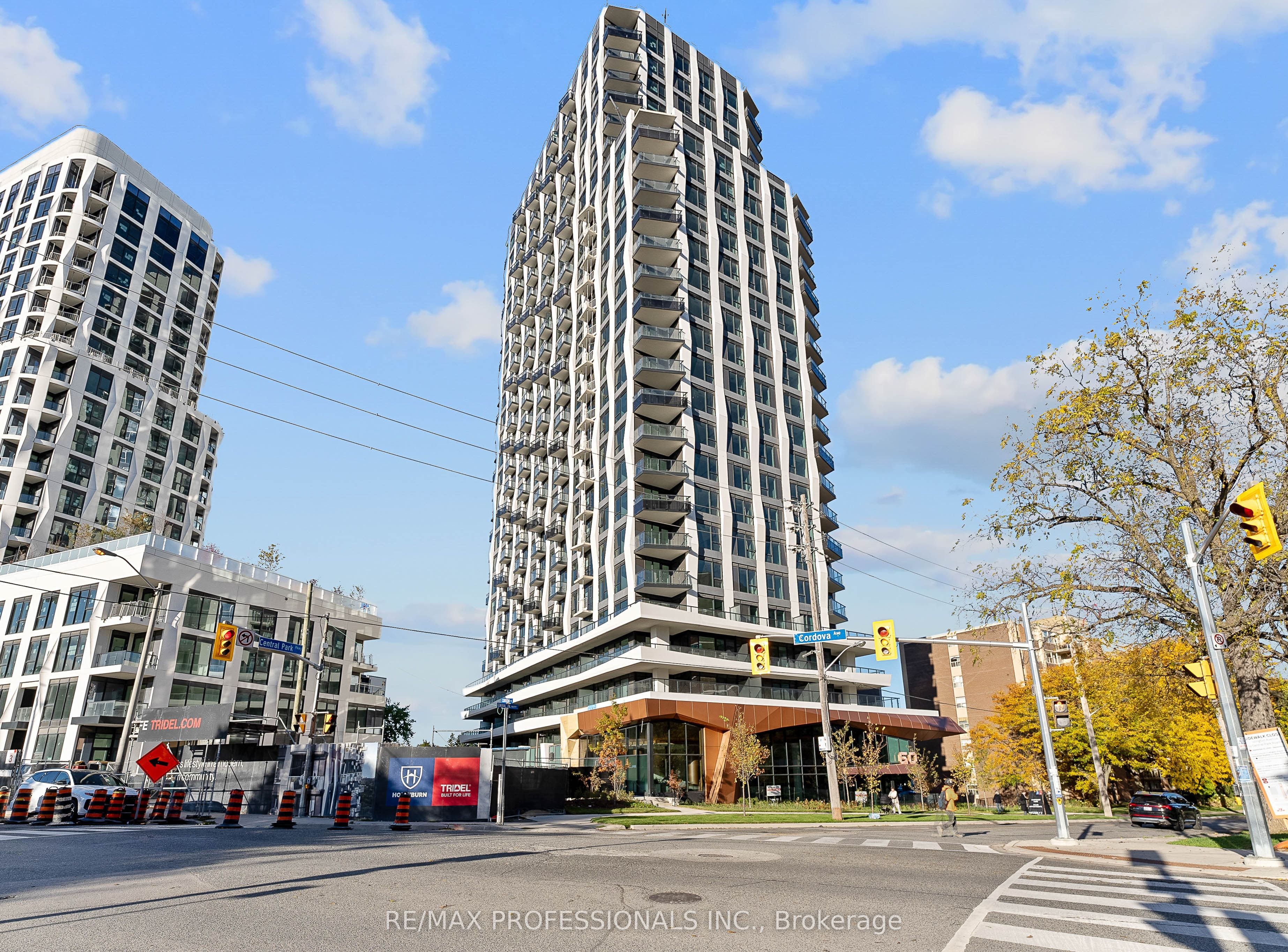 2002-60 Central Park Roadway N/a, Toronto, ON, M9A 0E6