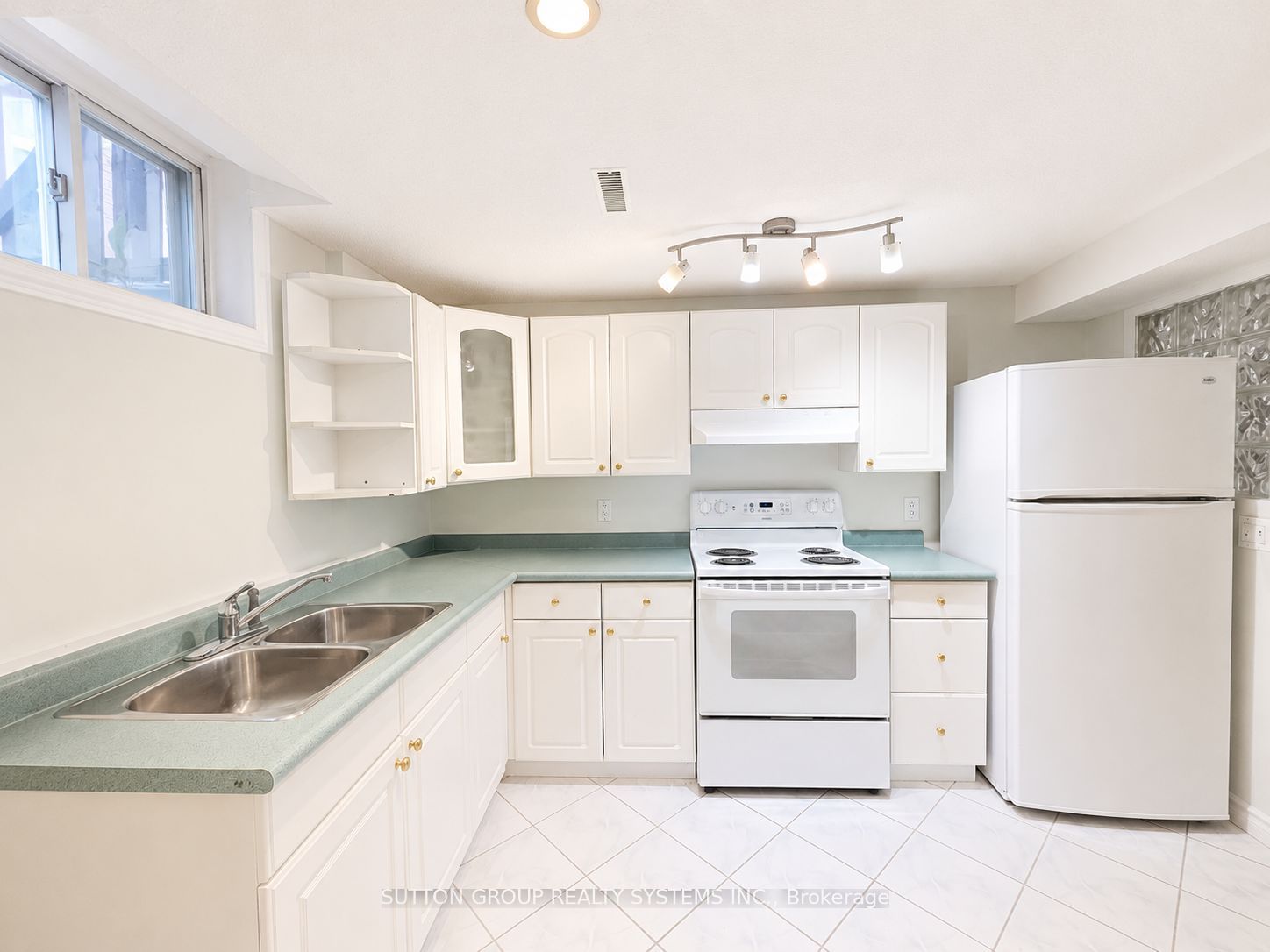 LOWER-1157 Charminster Crescent, Mississauga, ON, L5V 1P9 photo 5
