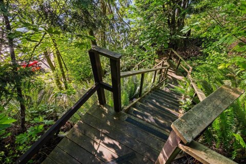 Additional image 8 of 13419 Crescent Road, Surrey, BC, V4P 1J5