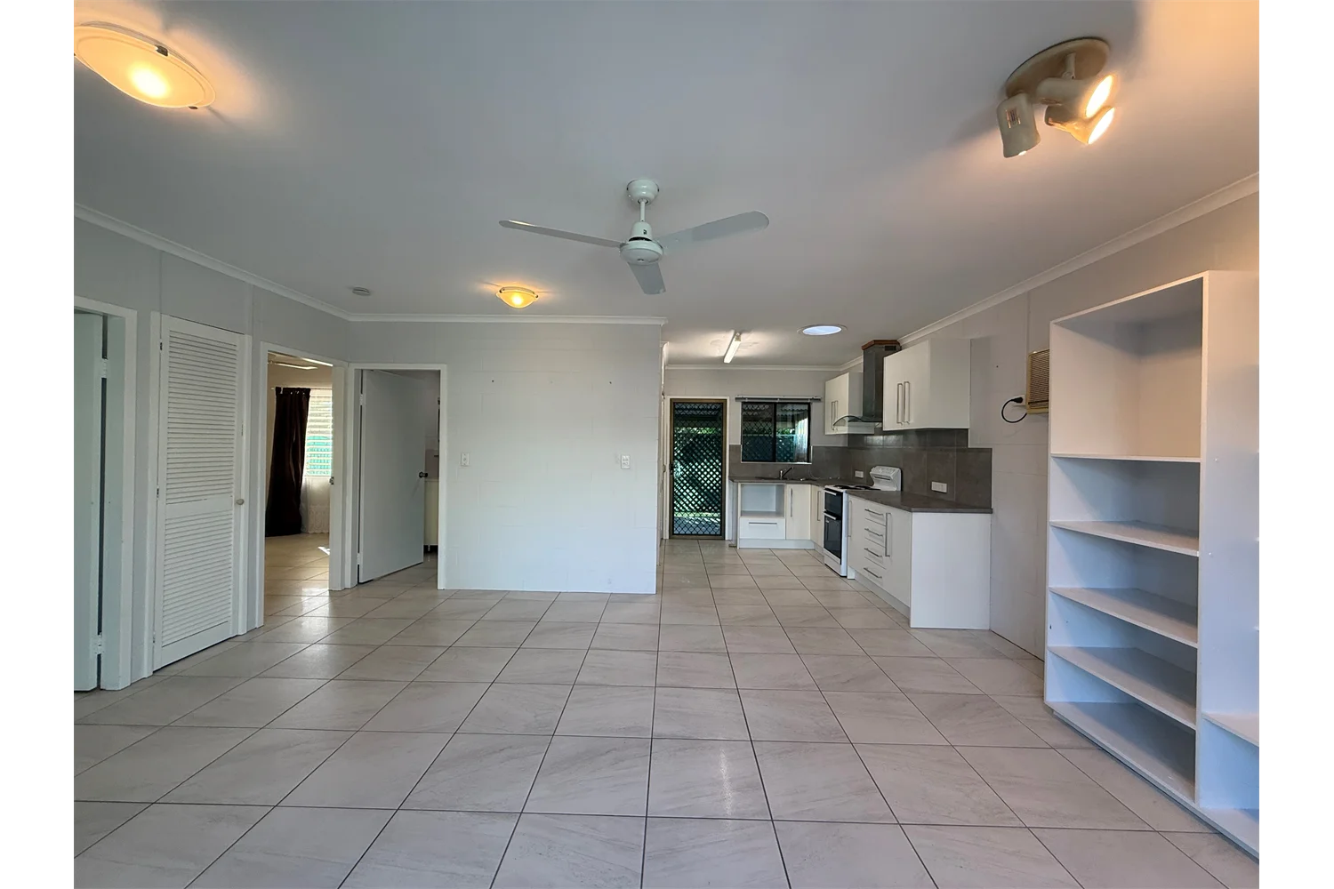 Manunda QLD 4870 photo 3