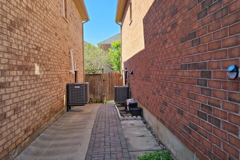Additional image 8 of 3227 Scotch Pine Gate, Mississauga, ON, L5N 8E6