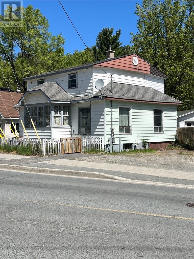 266 Kathleen Street, Sudbury, ON, P3C2L8