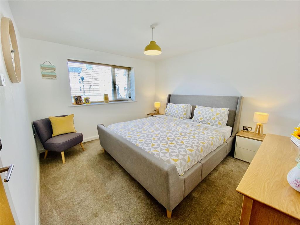 Additional image 16 of 5 bed town house for saleVictoria Parade, Pwllheli LL53