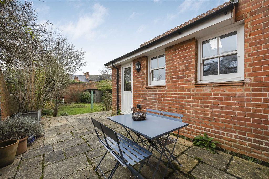 Additional image 28 of 5 bed semi-detached house for saleAlexandra Road, Reading RG1