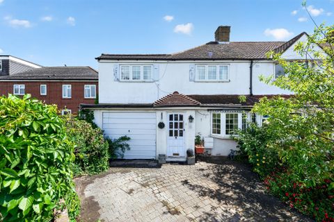 Devonshire Road, Feltham TW13