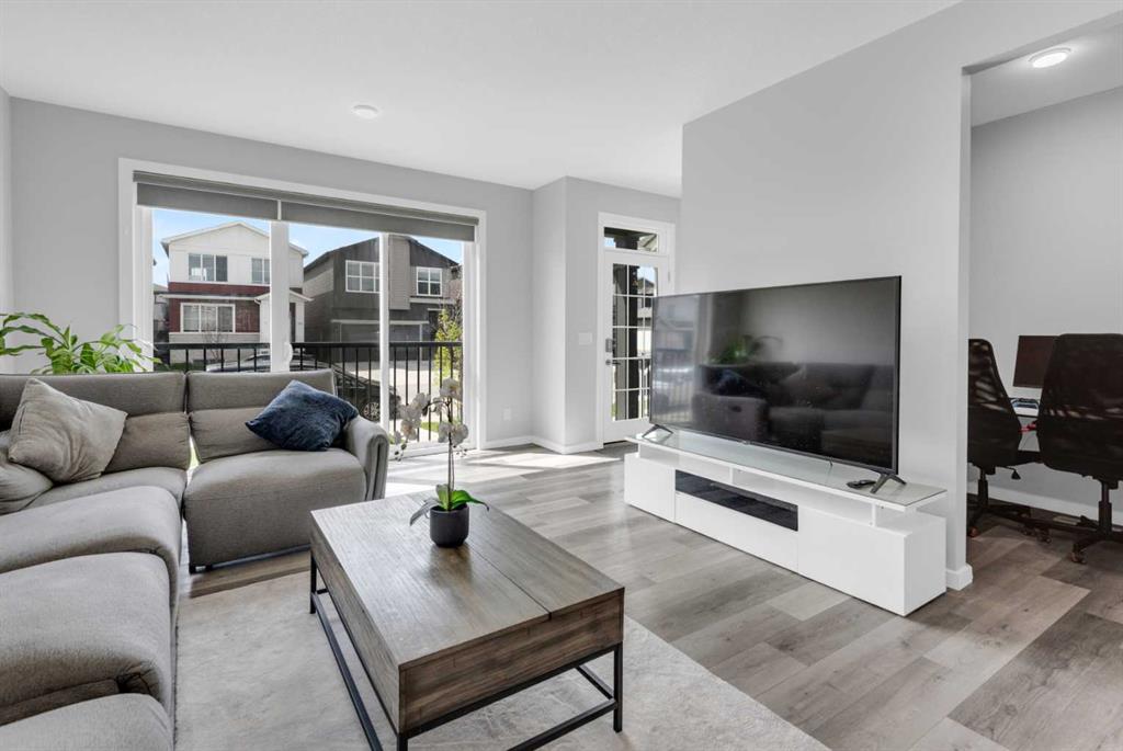 232 Walgrove Way SE, Calgary, AB, T2X 4A3 photo 5