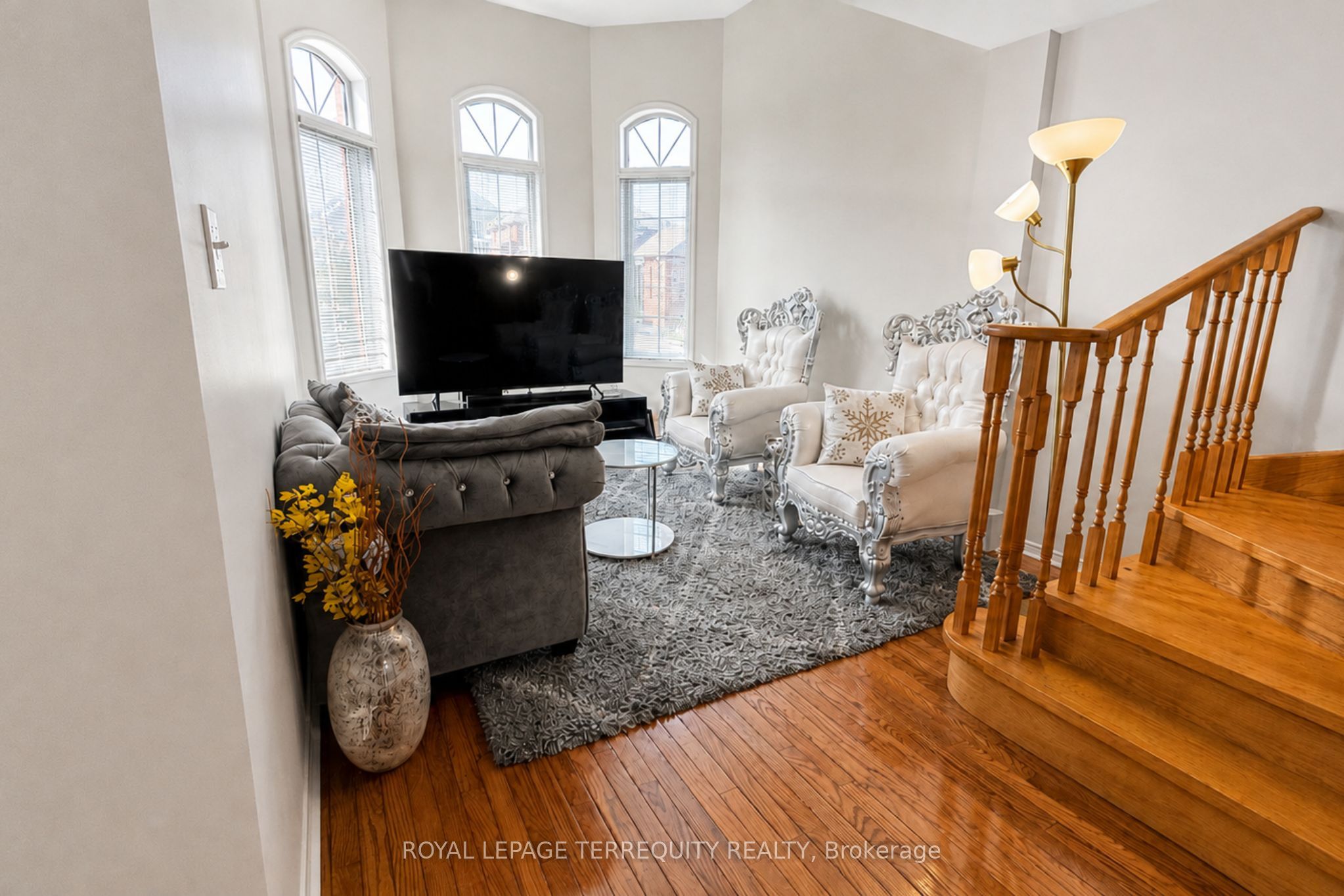 UPPER-1215 Wadebridge Crescent, Oshawa, ON, L1K 2V5 photo 2