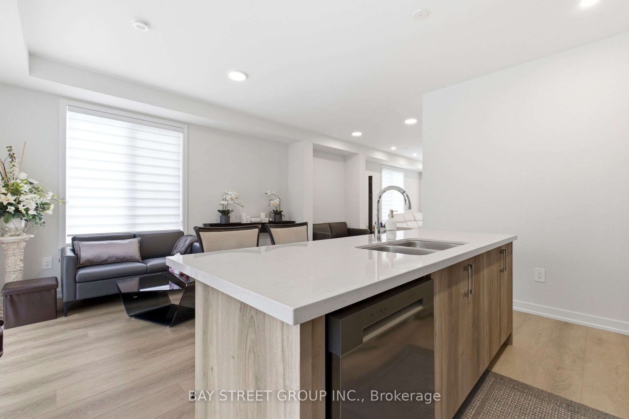 38 Chapple Lane, Richmond Hill, ON, L4B 0J7 photo 3