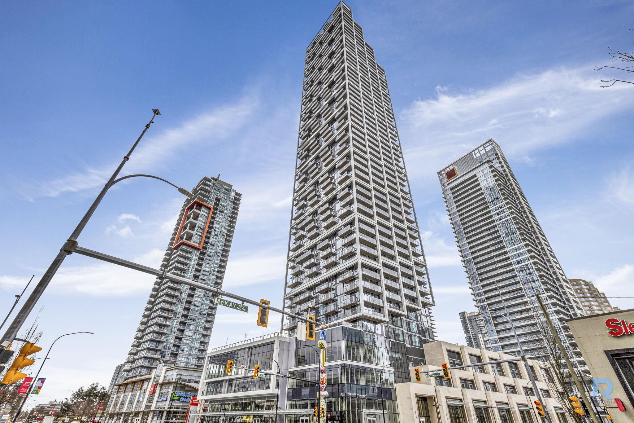 206-6000 Mckay Avenue, Burnaby, BC, V5H 0K2
