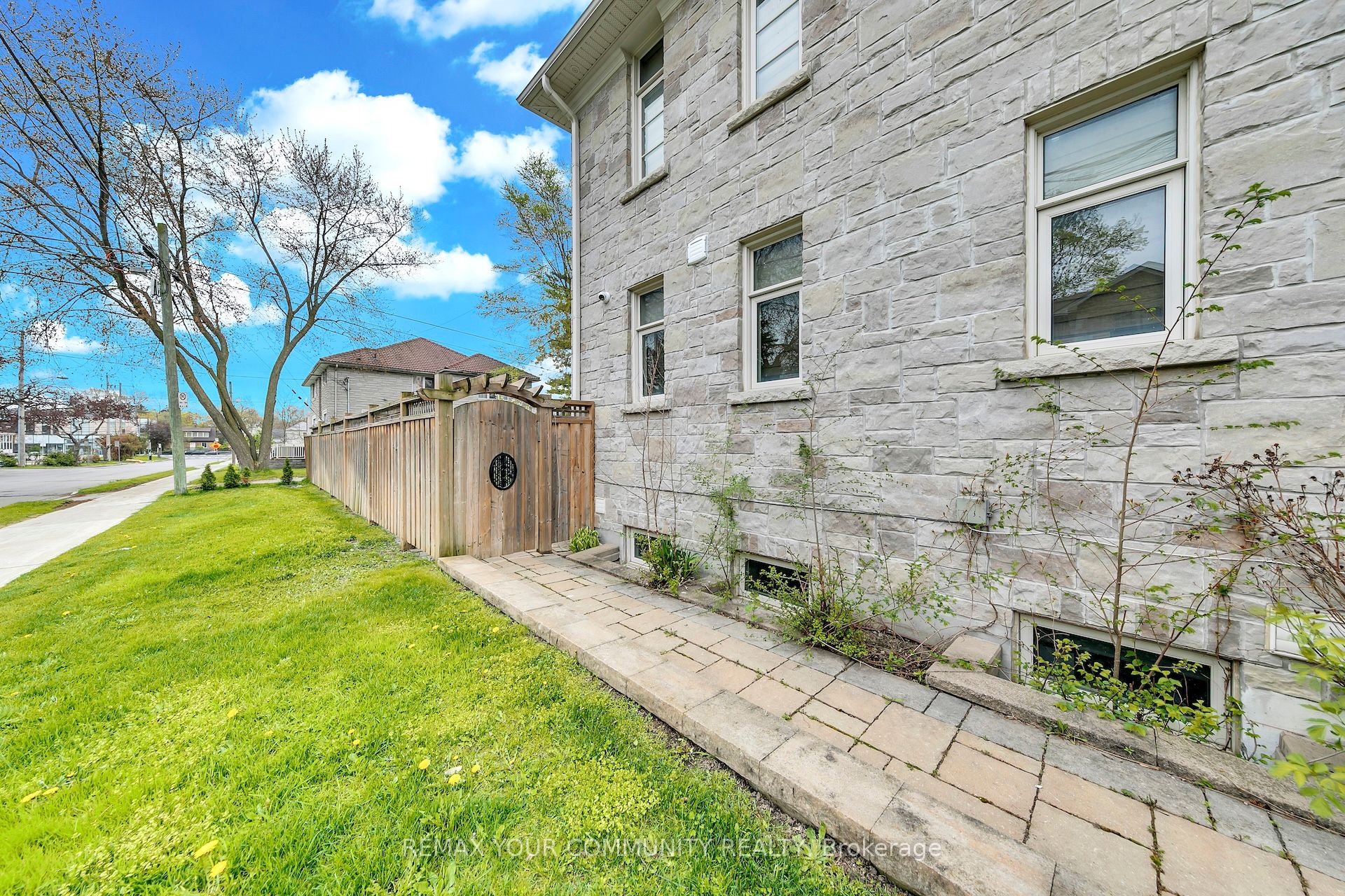 179 Greenfield Avenue, Toronto, ON, M2N 3E1 photo 3