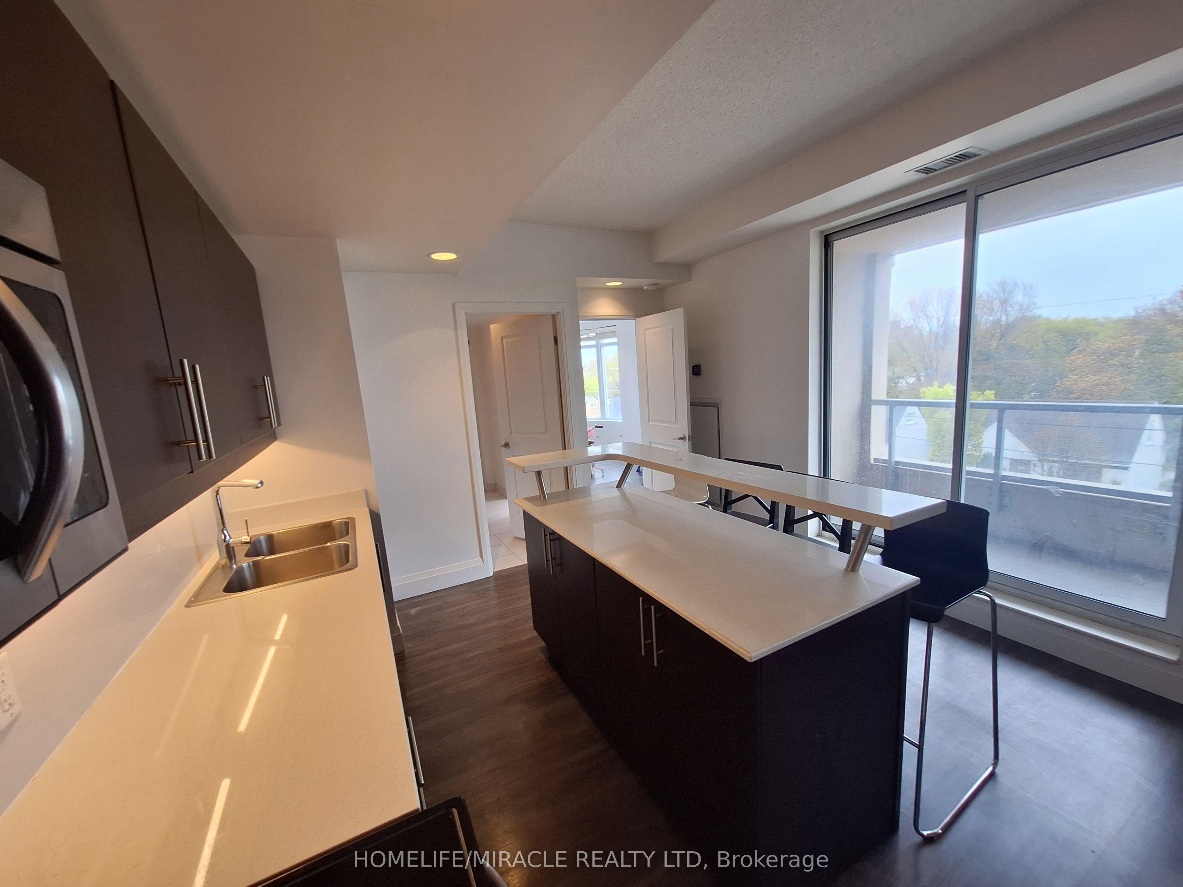 Additional image 3 of 412-222 Finch Avenue W, Toronto, ON, M2R 1M6