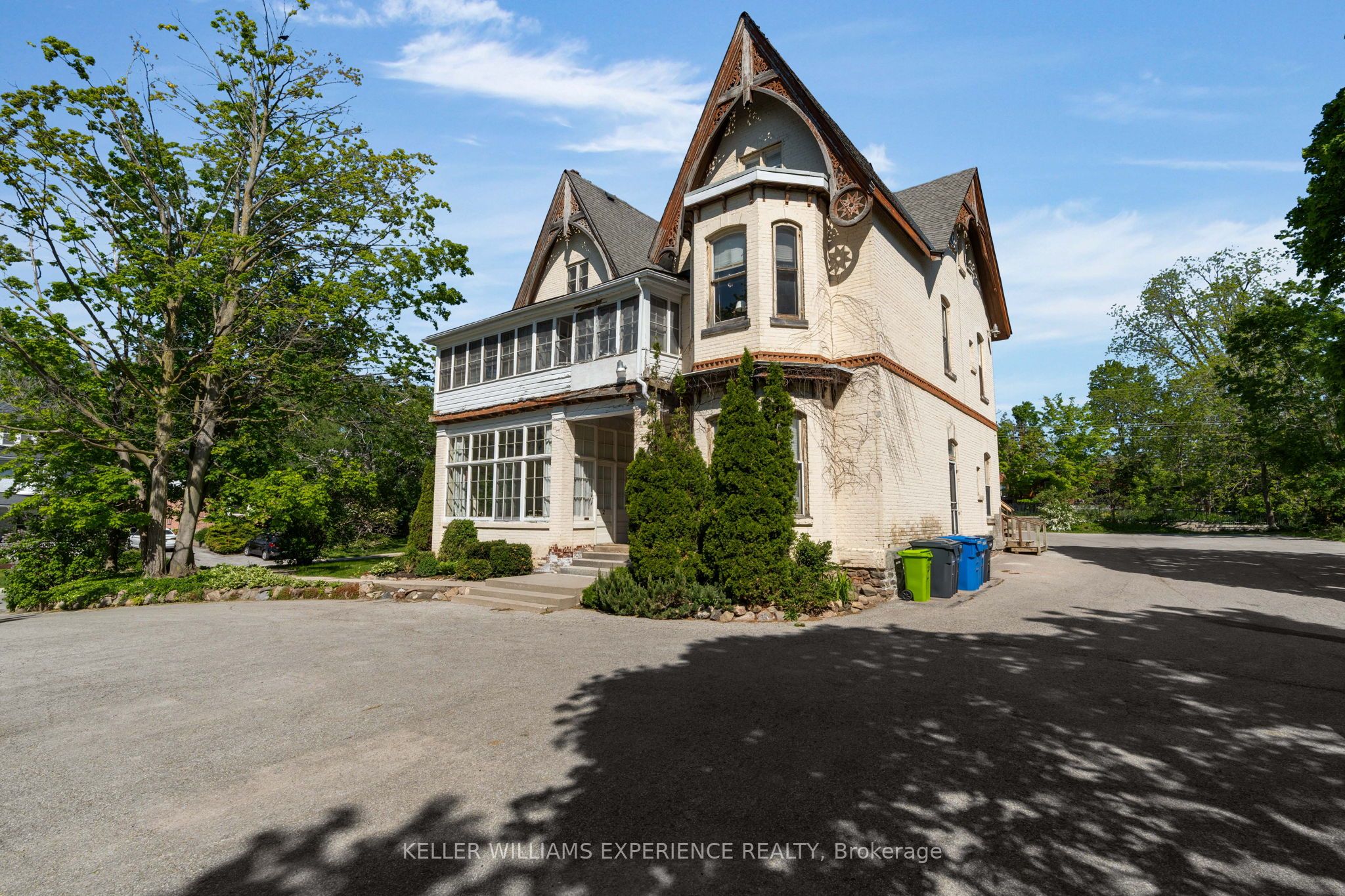 5-101 Clapperton Street, Barrie, ON, L4M 3G1
