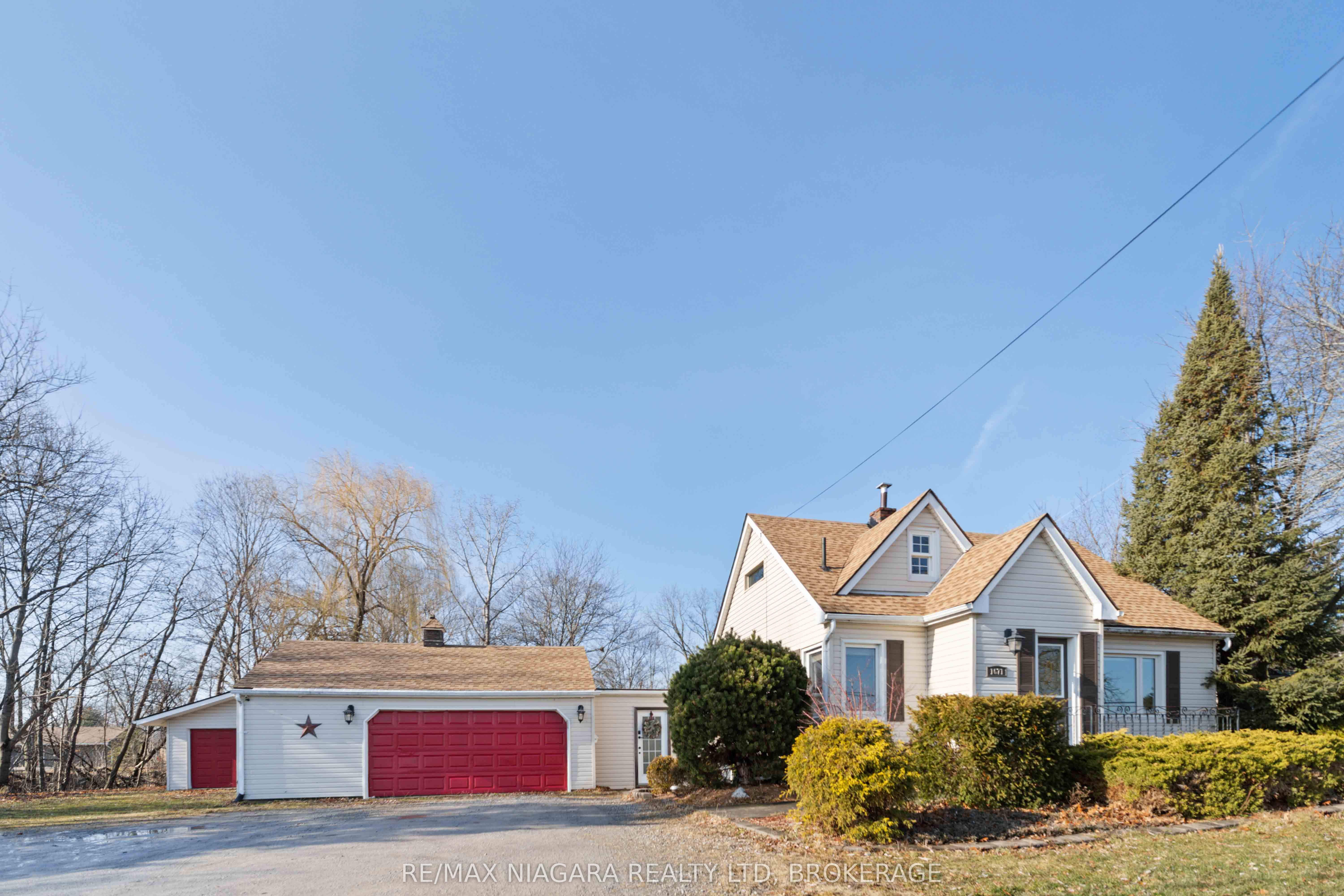 1671 Third Street Louth Street, St. Catharines, ON, L2R 6P9