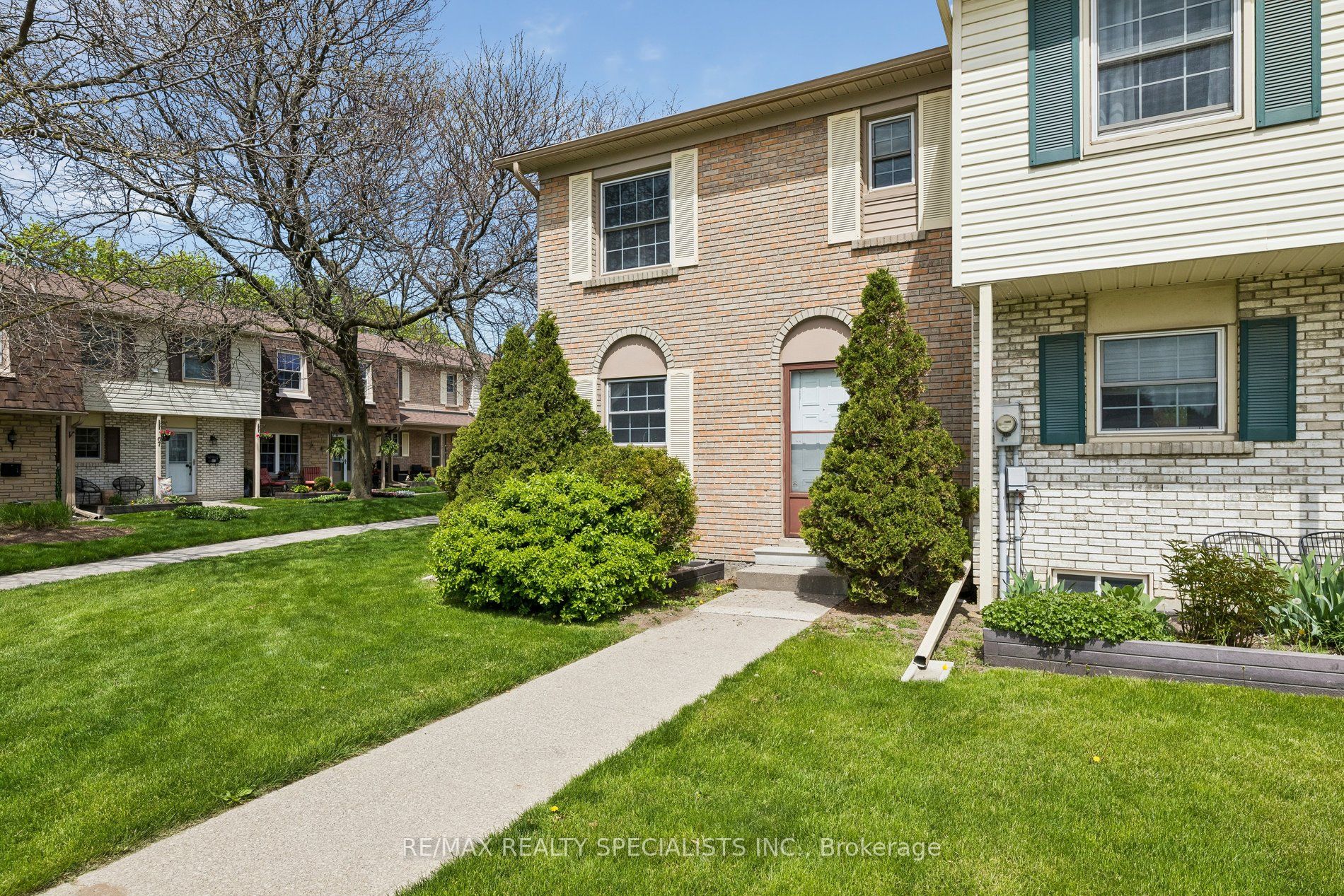 Additional image 2 of 72-580 Eyer Drive, Pickering, ON, L1W 3B7