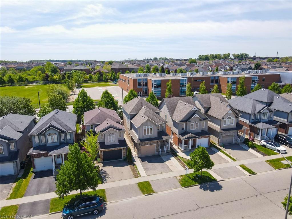 357 Parkvale Drive, Kitchener, ON, N2R 1Y6 photo 4