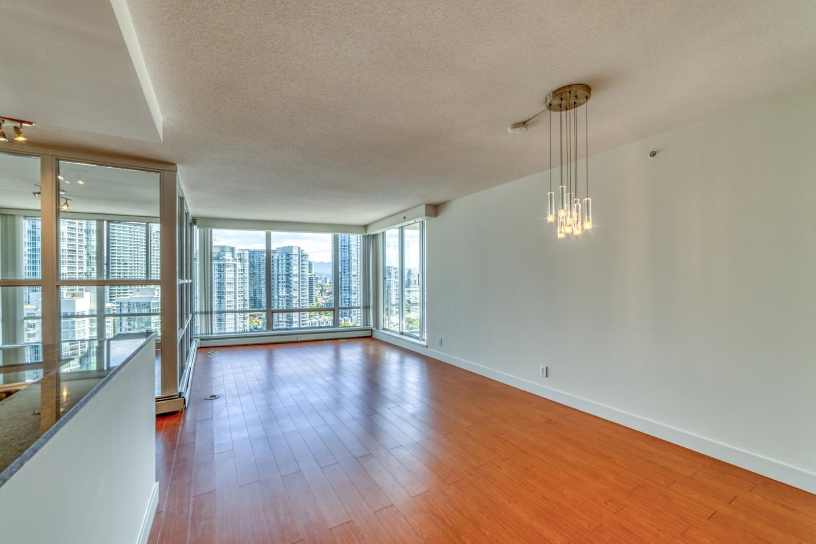Additional image 6 of 2101-1228 Marinaside Crescent, Vancouver, BC, V6Z 2W4