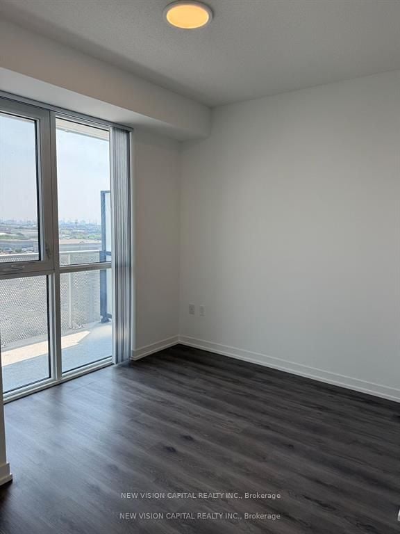 1207-28 Interchange Way, Vaughan, ON, L4K 0P8 photo 5