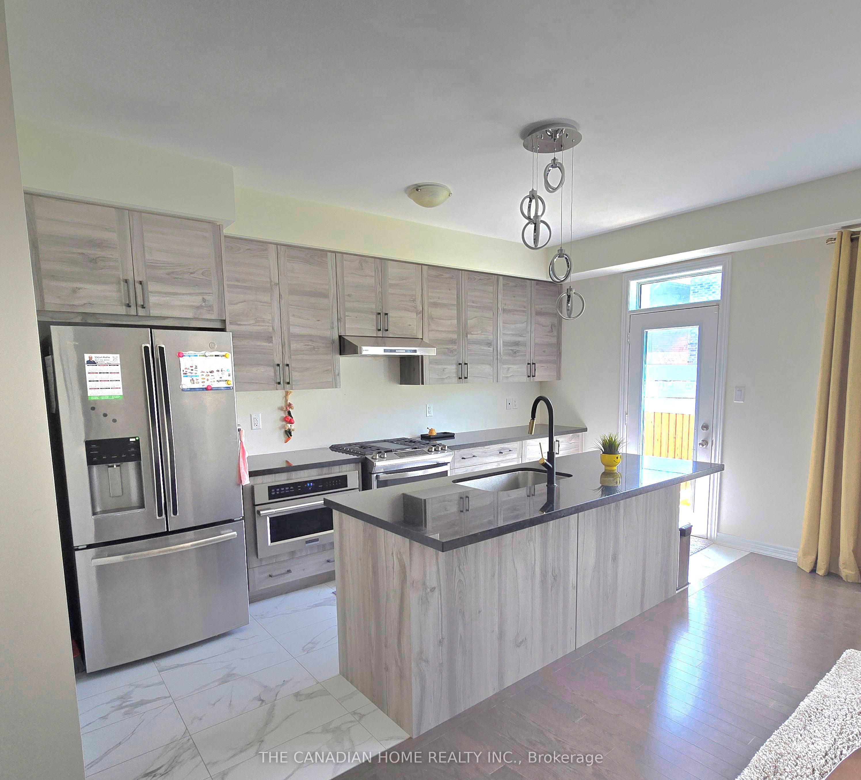 76 Conarty Crescent, Whitby, ON, L1P 0L4 photo 5