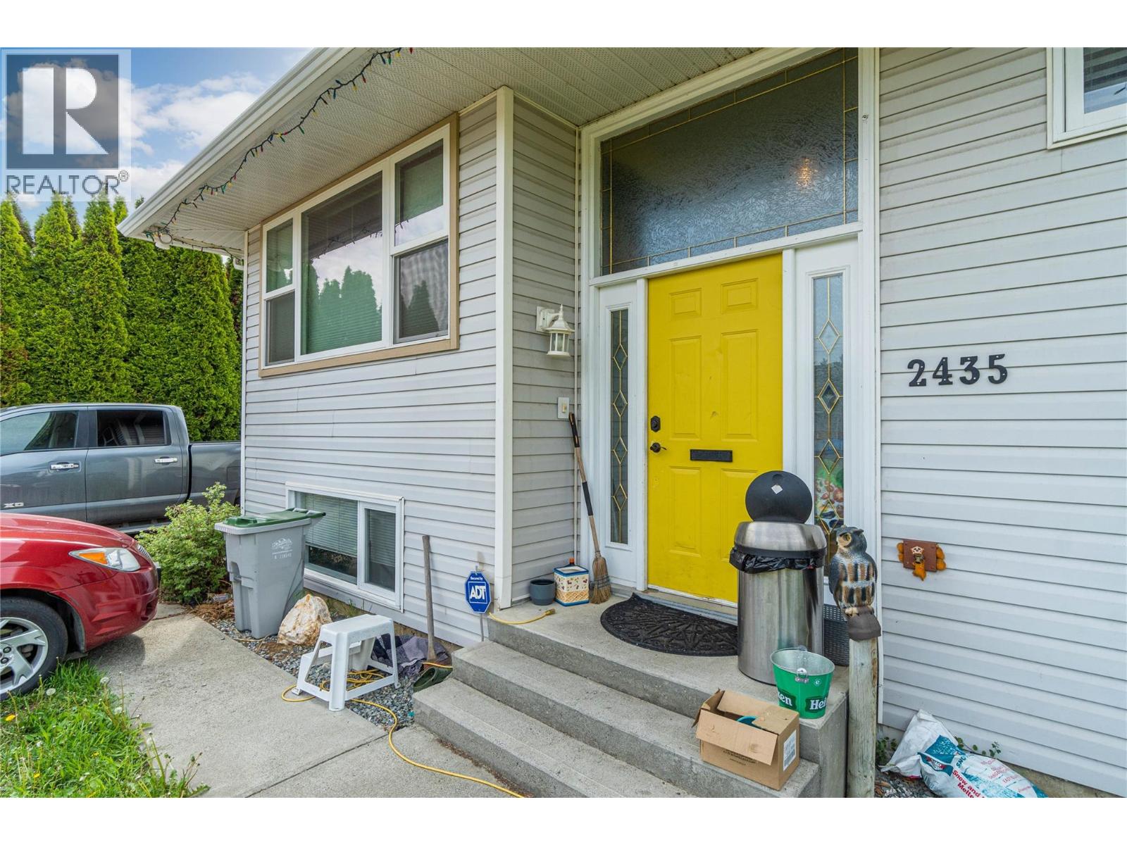 Additional image 3 of 2435 Young Avenue, Kamloops, BC, V2B4M9