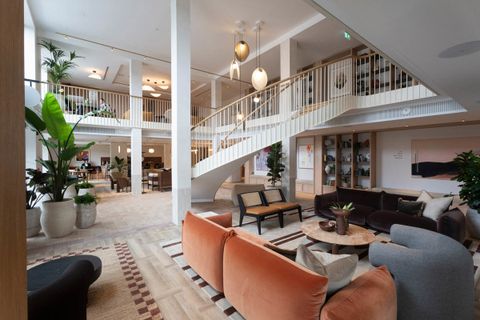 Momento Hayes, Masonry Place, Hayes UB3