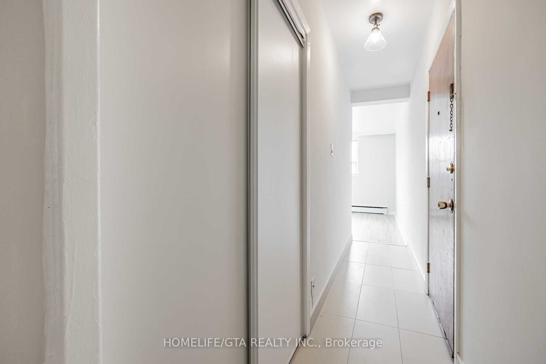 1-2255 Kipling Avenue, Toronto, ON, M9W 4L5 photo 4