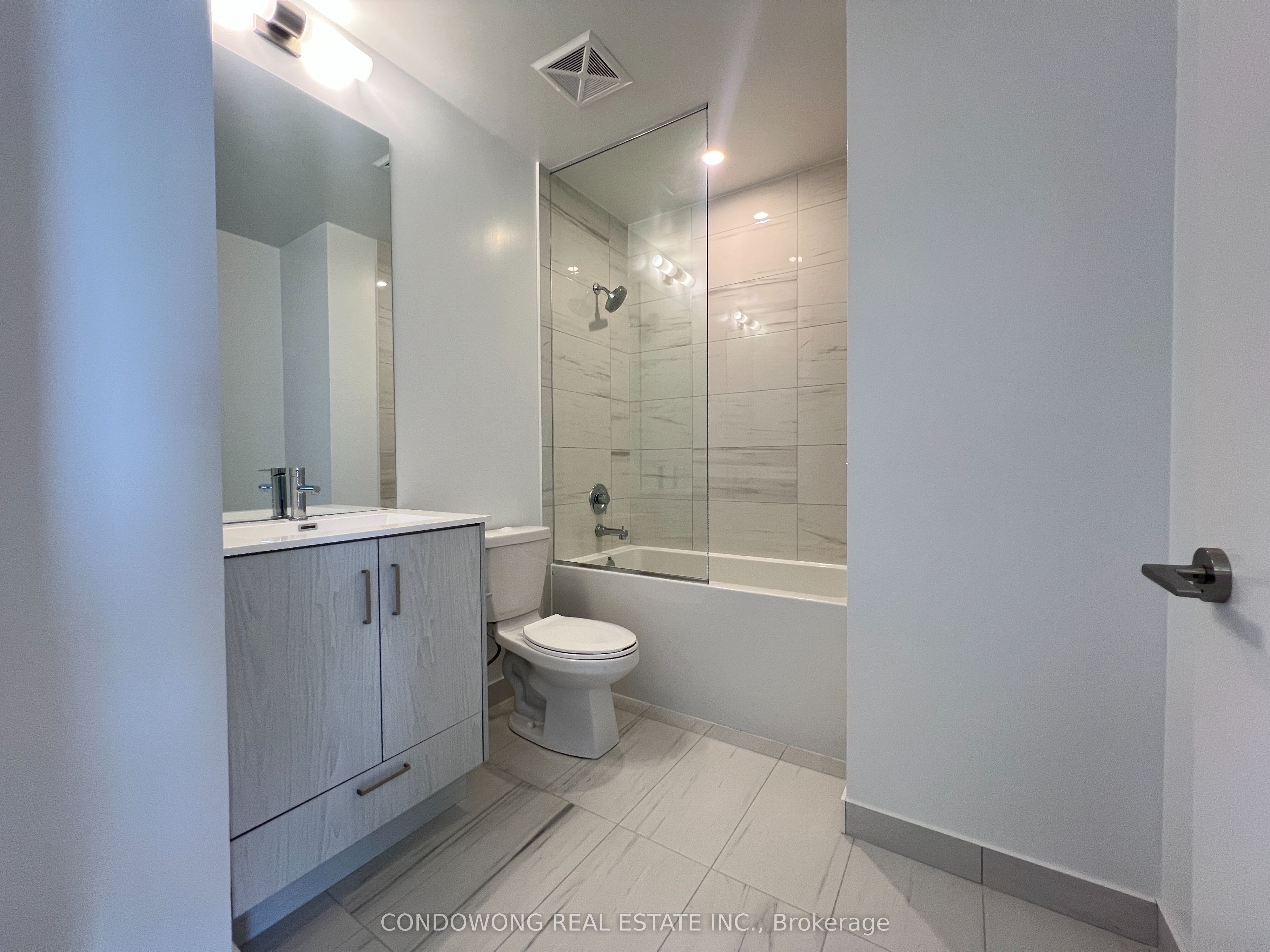 Additional image 5 of 2515-180 Front Street E, Toronto, ON, M5A 0A9
