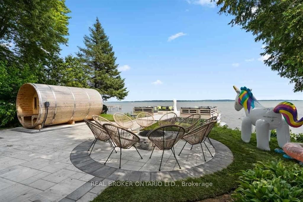 943 Barry Avenue, Innisfil, ON, L0L 1W0 photo 5