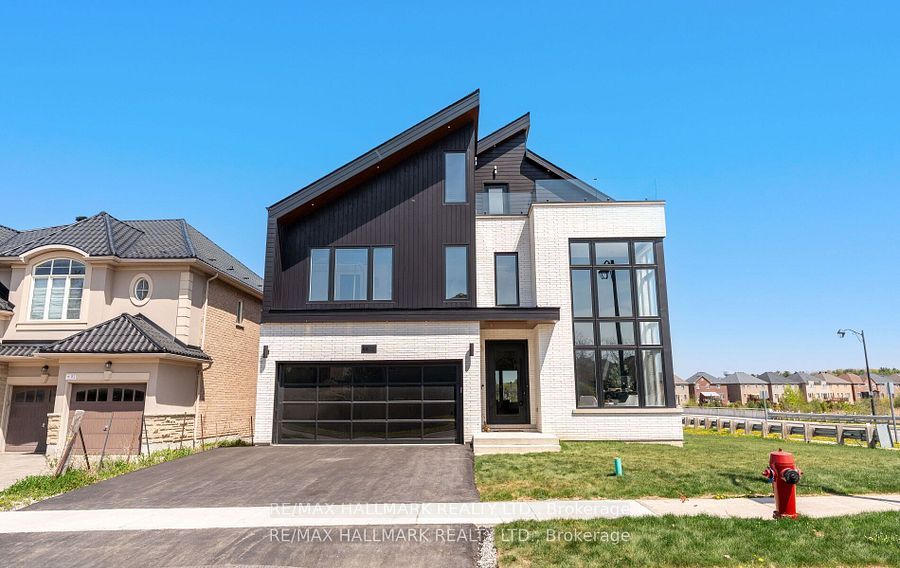 88 Cosford Street, Aurora, ON, L4G 0G6