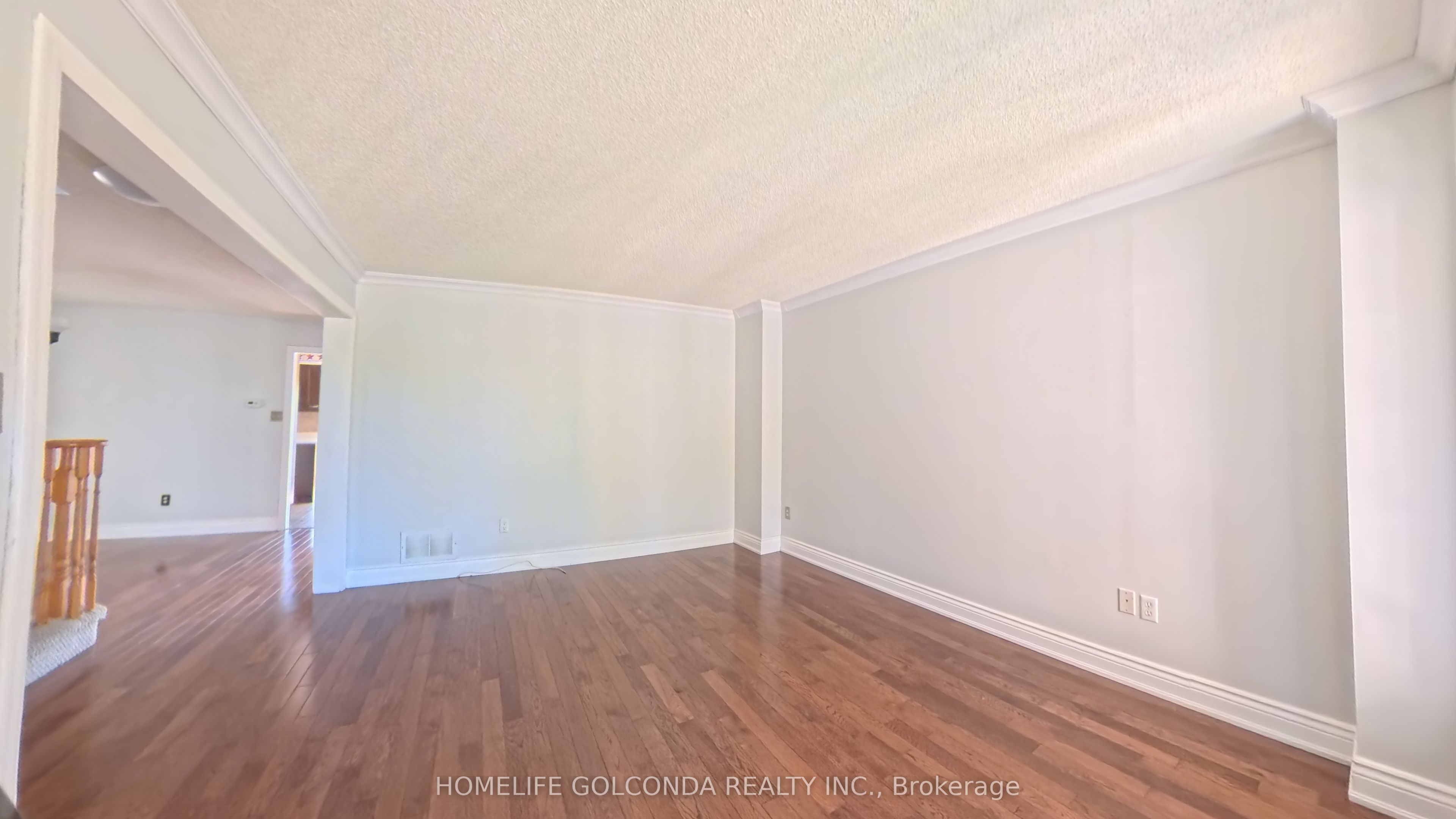 105 Widgeon Street, Barrie, ON, L4N 8W3 photo 3