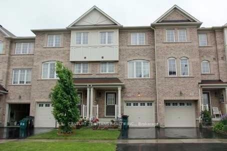 32 Etienne Street, Toronto, ON, M1L 0A4