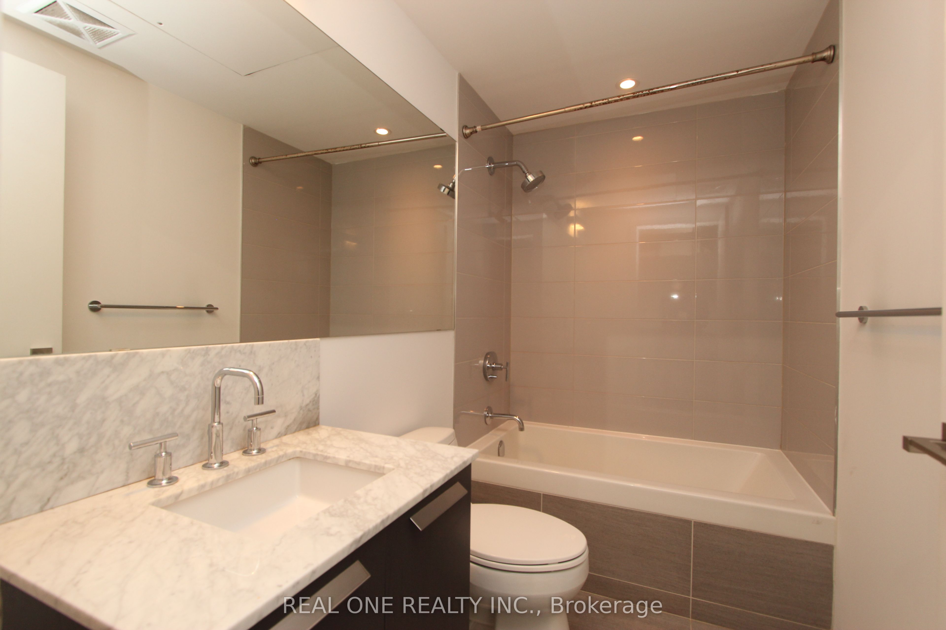 Additional image 5 of 1807-50 Charles Street E, Toronto, ON, M4Y 0C3