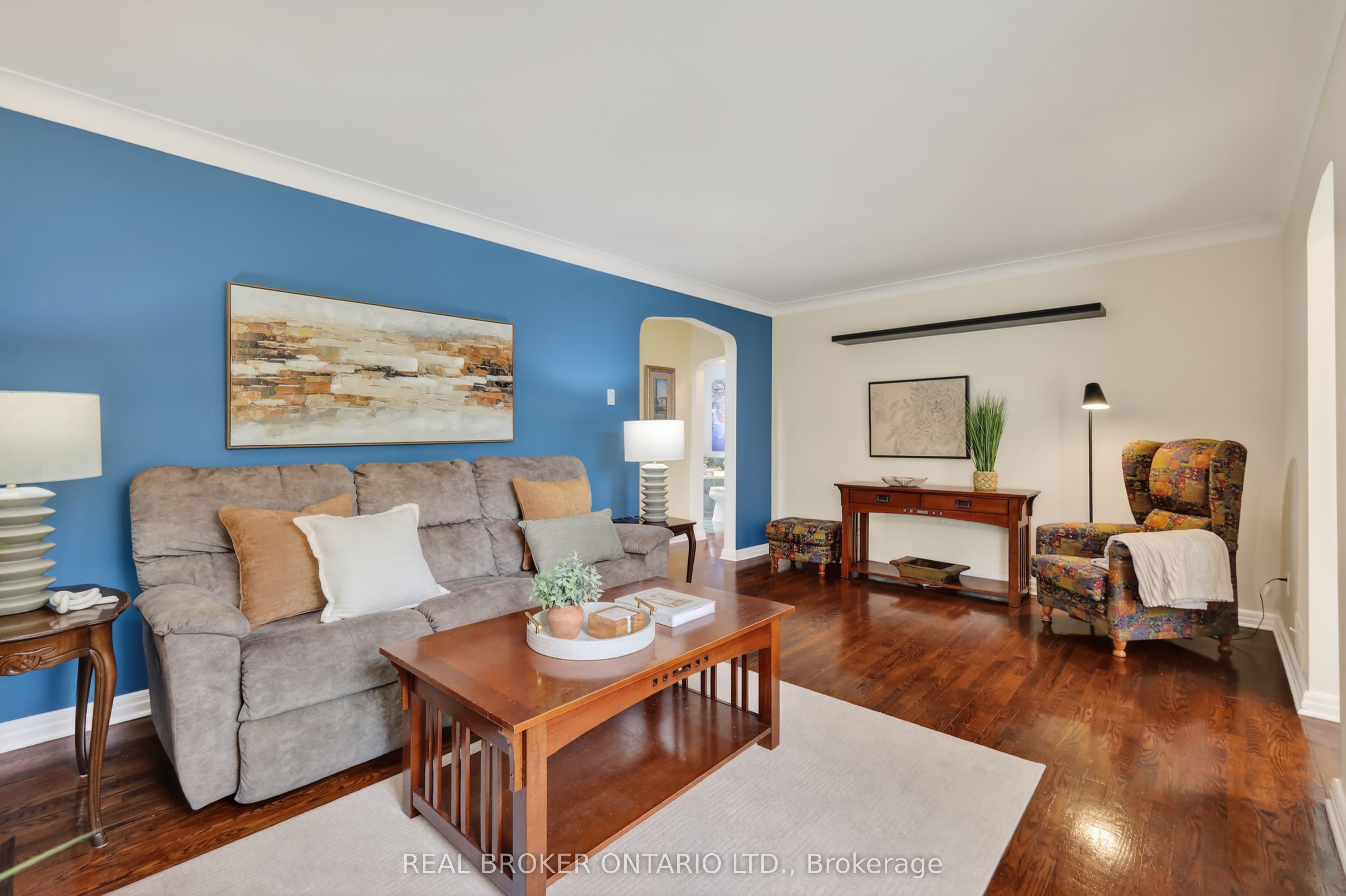 1572 Dorion Avenue, Ottawa, ON, K1G 0J6 photo 4