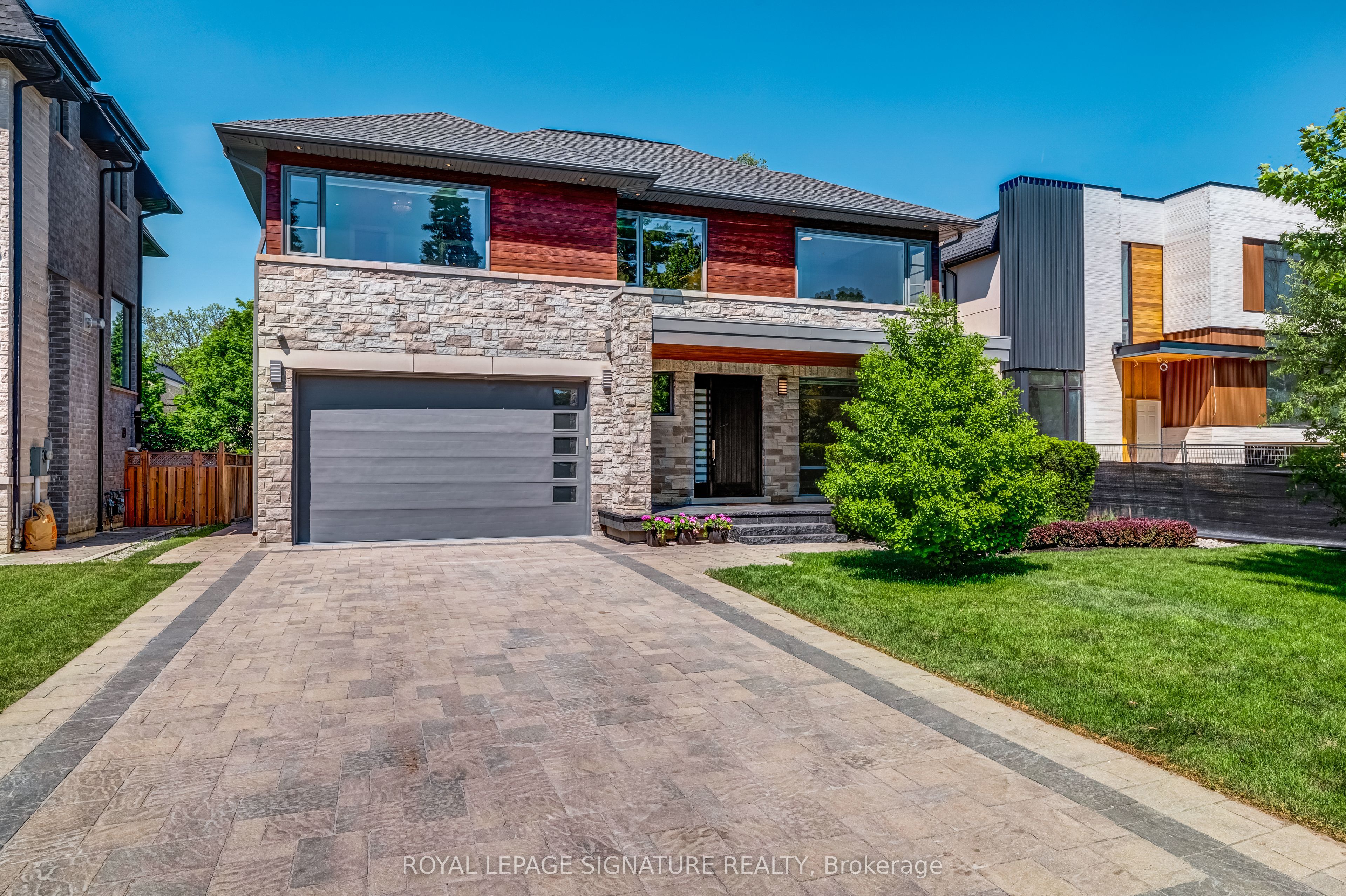 9 Fordham Place, Toronto, ON, M3B 1K1