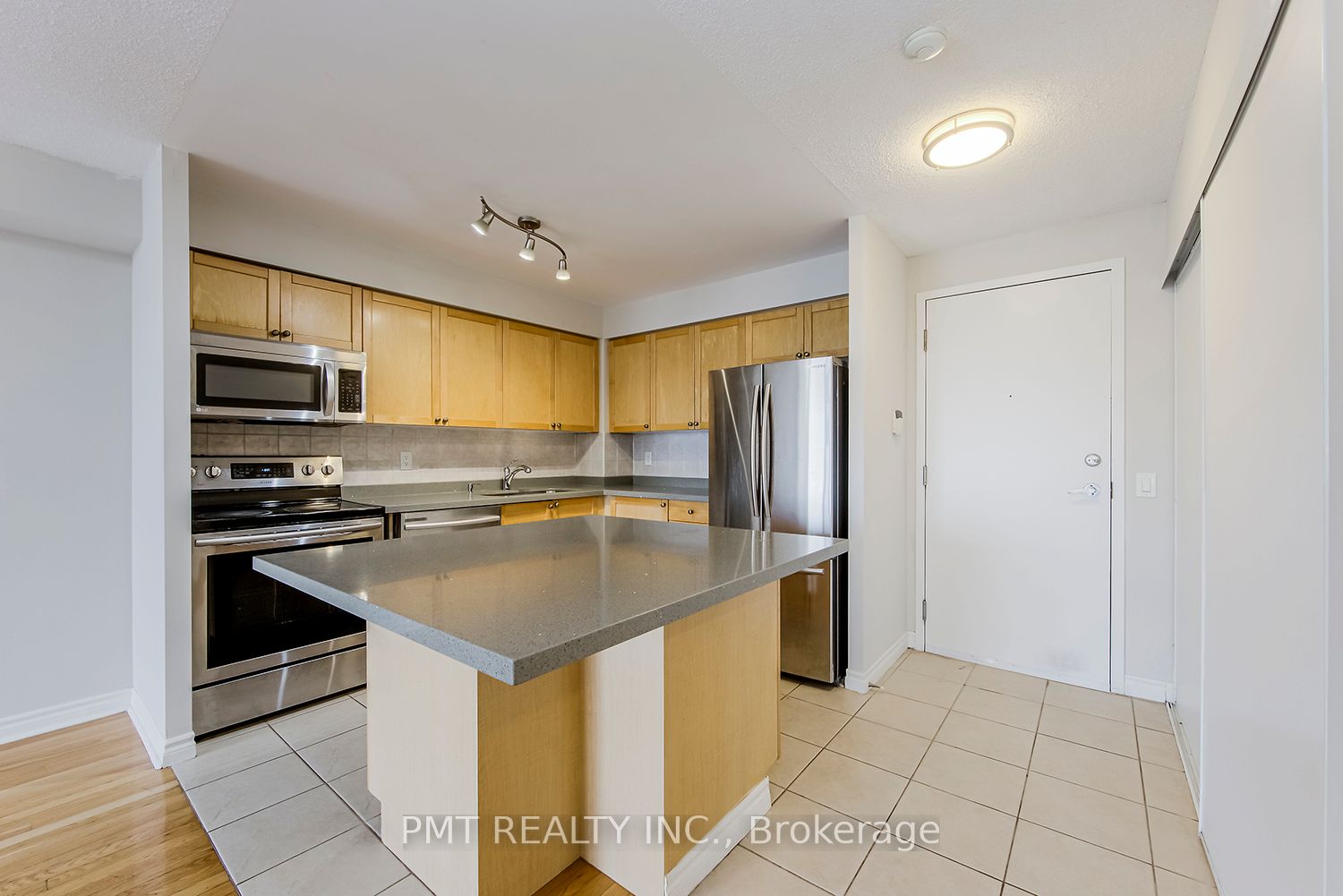 2012-55 Strathaven Drive, Mississauga, ON, L5R 4G9 photo 4