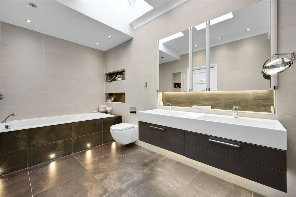 Additional image 11 of 6 bed detached house for saleAdelaide Road, Walton-On-Thames, Surrey KT12