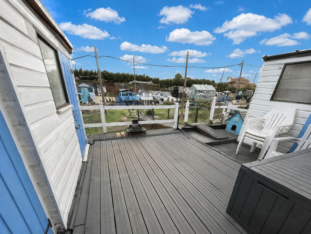Additional image 3 of 1 bed houseboat for saleKnight Road, Rochester ME2