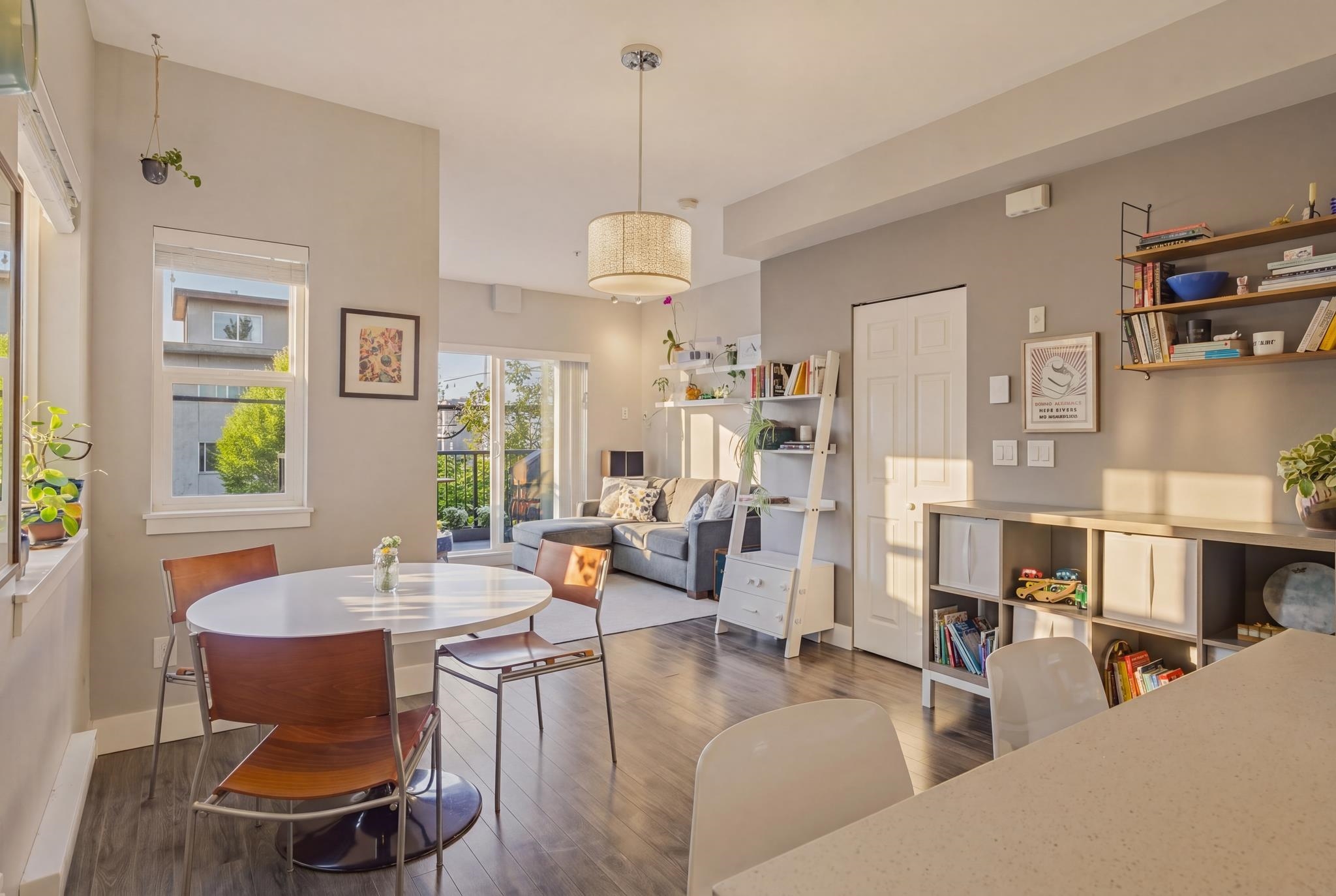Additional image 6 of 215-2273 Triumph Street, Vancouver, BC, V5L 1L2